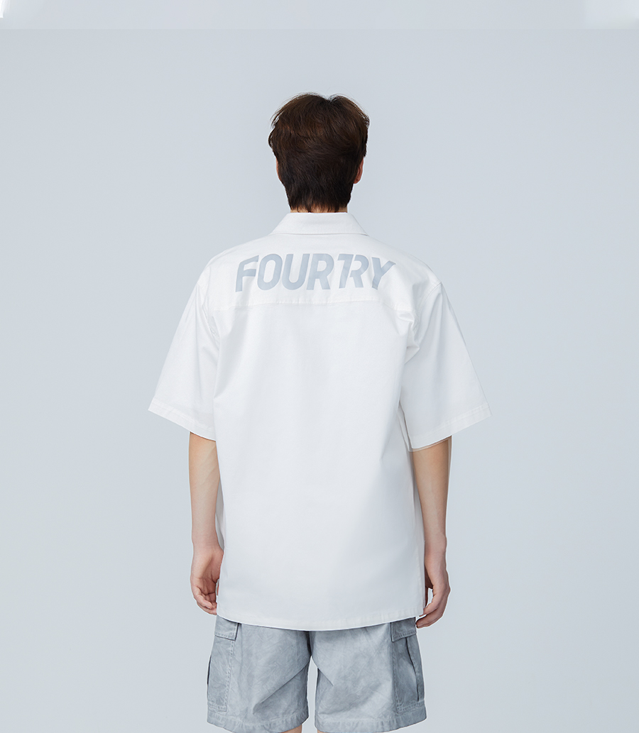 FOURTRY白色大反光LOGO工装短袖衬衫 21SS02WH43X